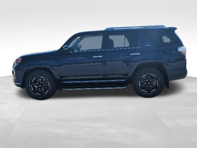 Used 2024 Toyota 4Runner Limited AWD/4WD image 6