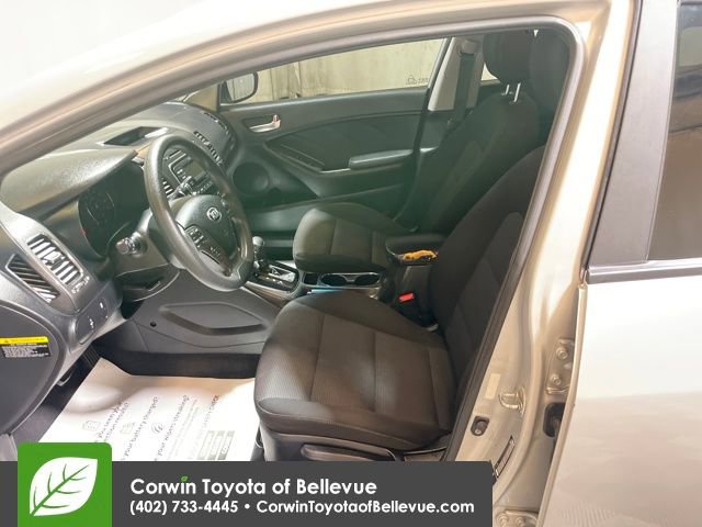 Used 2018 Kia Forte LX image 9