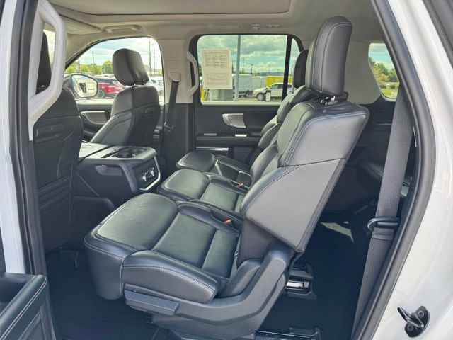 Certified 2025 Ford Expedition Max Platinum AWD/4WD image 27