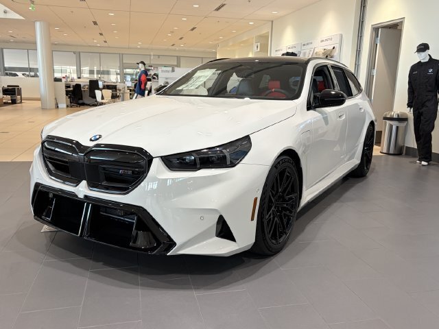 New 2027 BMW M5 Touring w/ M Driver's Package AWD/4WD image 1