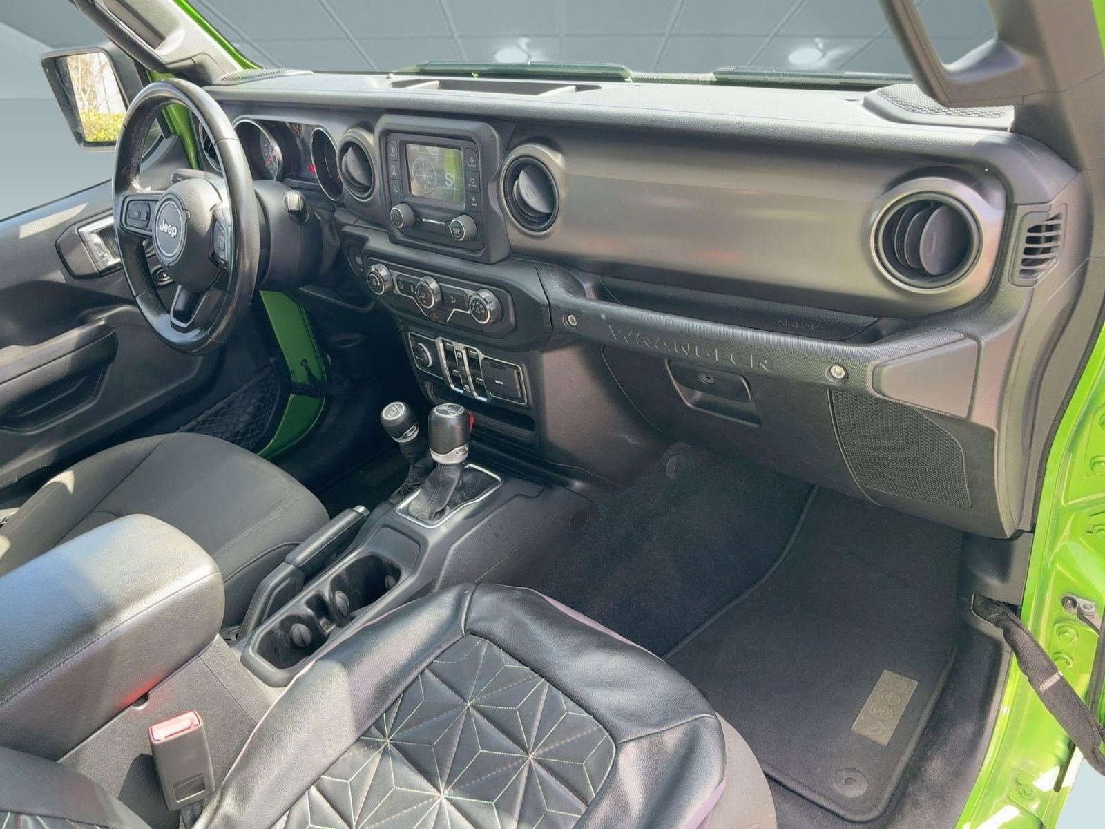 Used 2019 Jeep Wrangler Unlimited Sport S AWD/4WD image 30