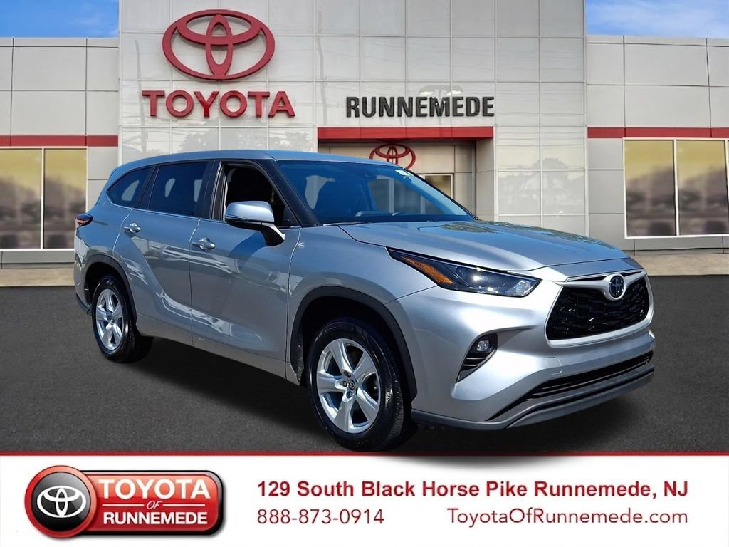 Certified 2025 Toyota Highlander LE
