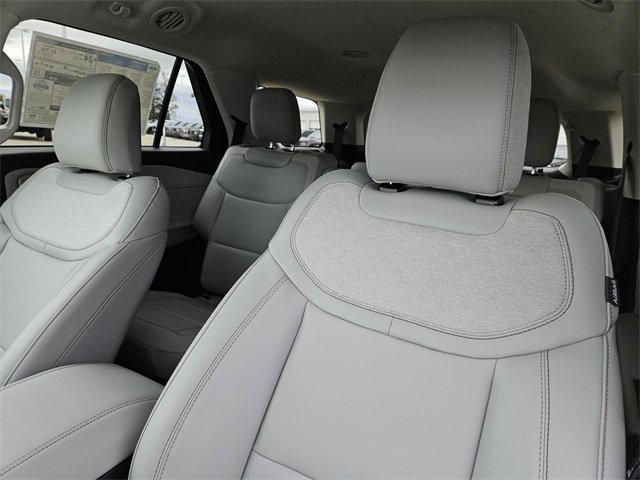 New 2026 Ford Explorer Active image 21