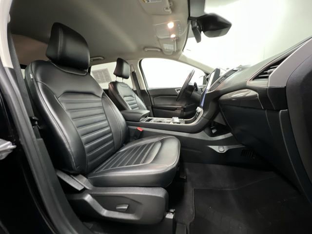 Used 2023 Ford Edge SEL image 26