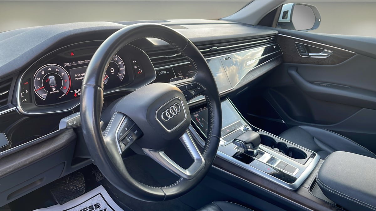 Used 2019 Audi Q8 Premium Plus w/ Premium Plus AWD/4WD image 9