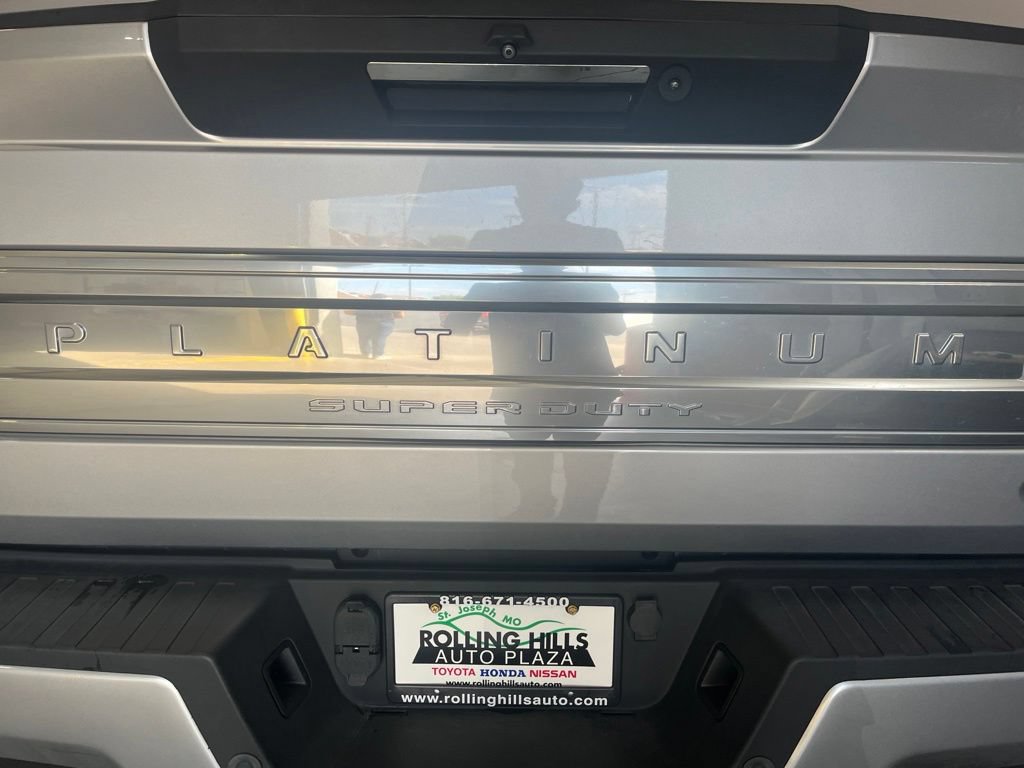 Used 2021 Ford F250 Platinum w/ Tremor Off-Road Package AWD/4WD image 44