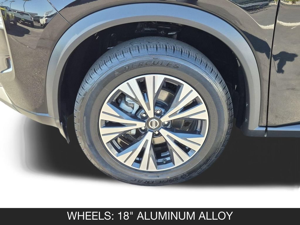 Certified 2023 Nissan Rogue SV FWD image 11