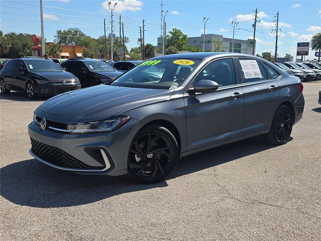Used 2026 Volkswagen Jetta SE w/ Black Wheel Package FWD image 27