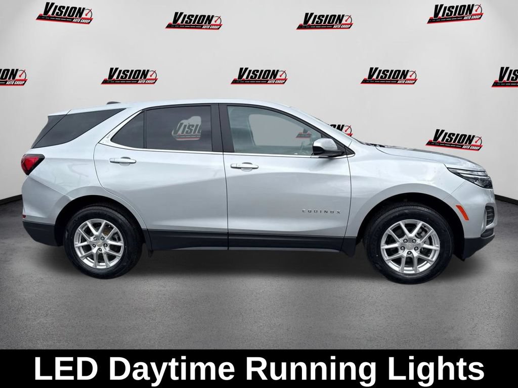 Used 2022 Chevrolet Equinox LT AWD/4WD image 4