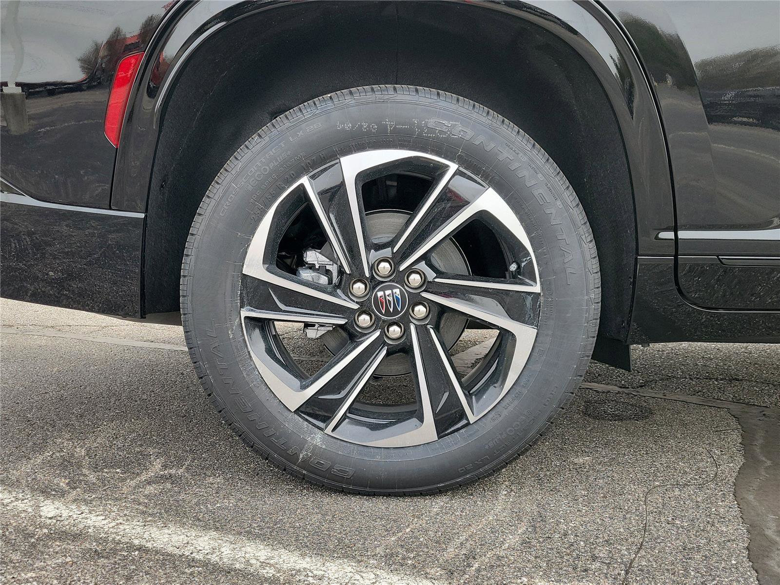 New 2026 Buick Enclave Sport Touring w/ Power Package image 6