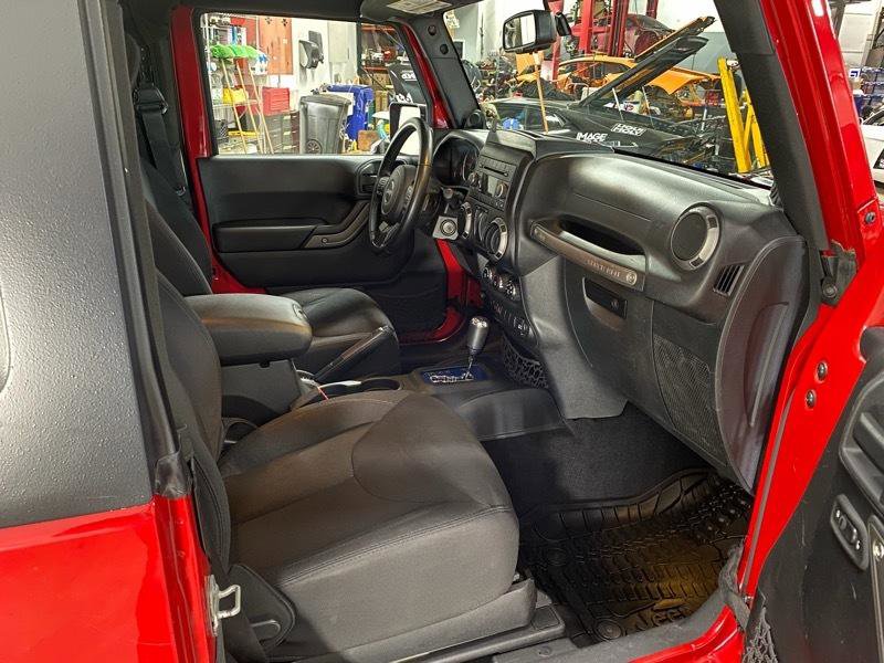 Used 2014 Jeep Wrangler Sport image 10