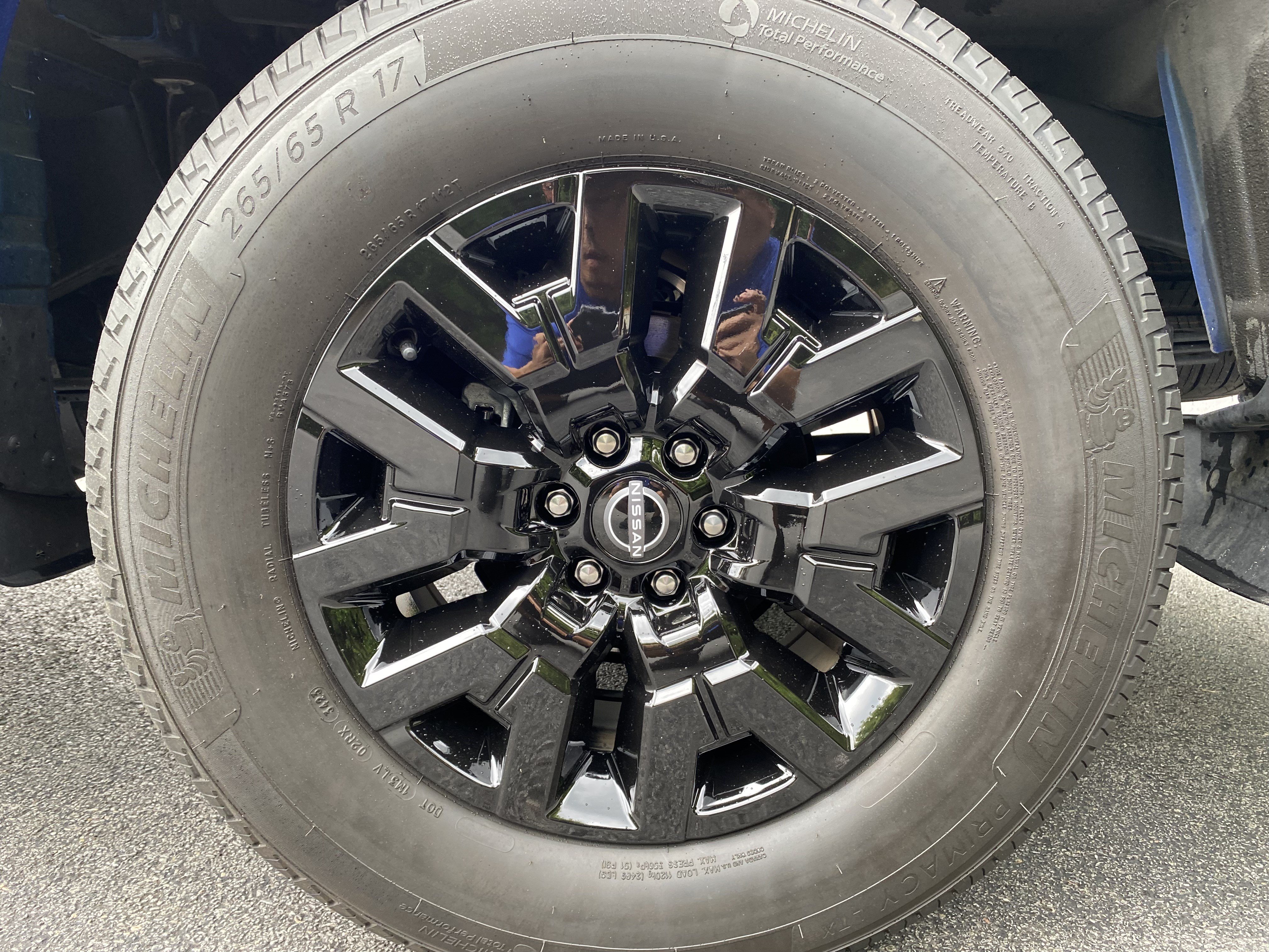 Used 2024 Nissan Frontier SL w/ Technology Package AWD/4WD image 42