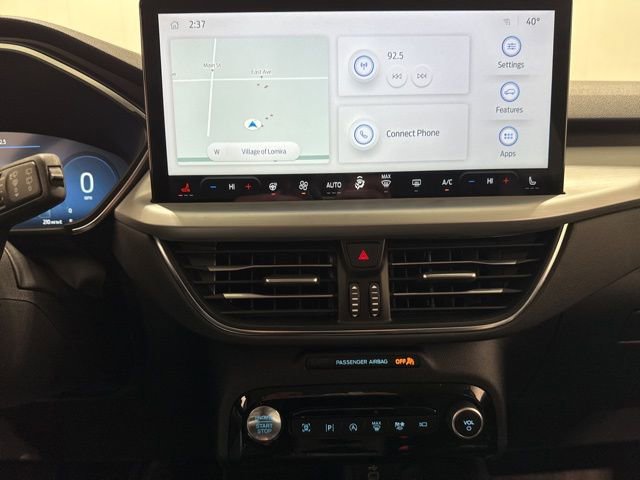 Used 2024 Ford Escape Platinum image 15