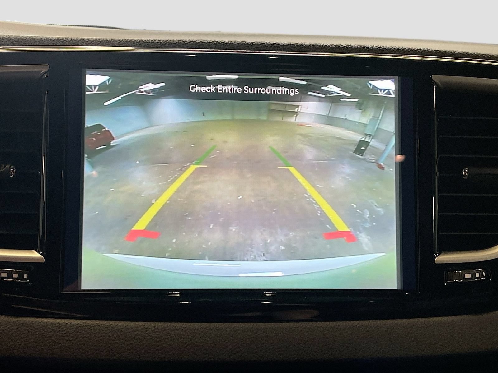 Used 2026 Chrysler Pacifica Select FWD image 13