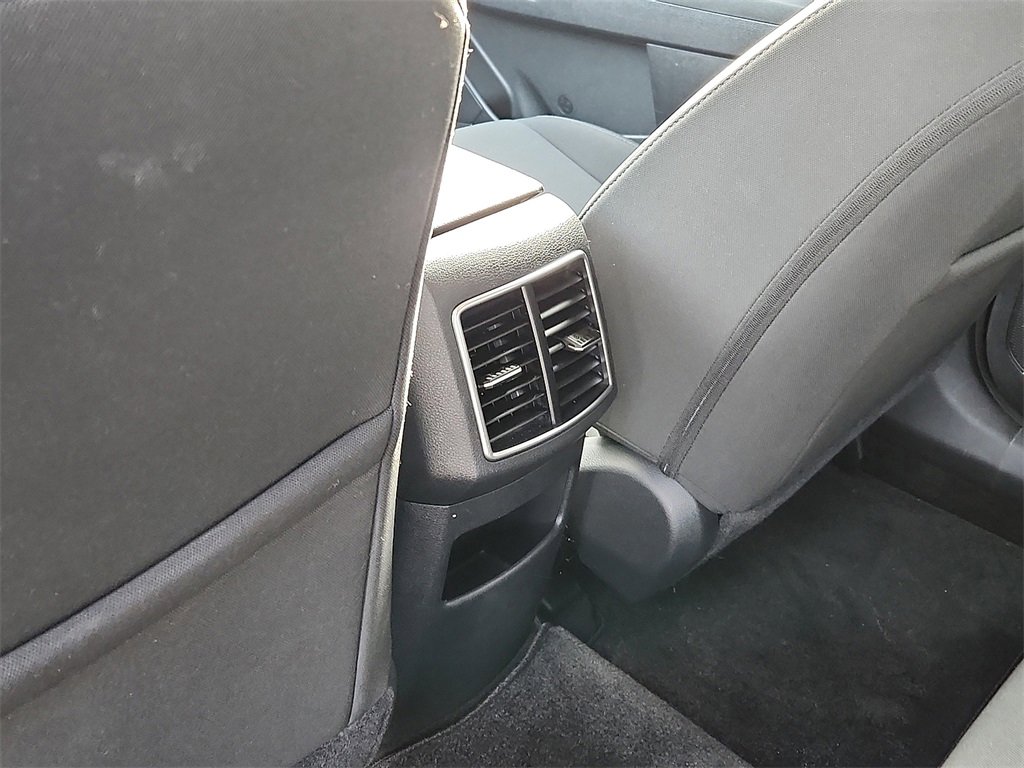 Certified 2025 Kia Sportage LX image 11