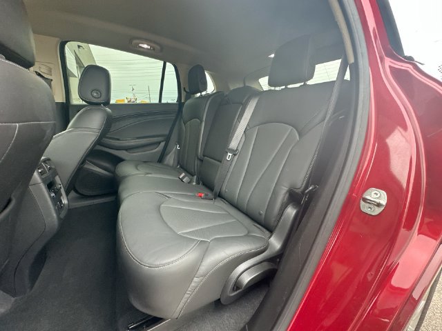 Used 2017 Buick Envision Essence AWD/4WD image 24