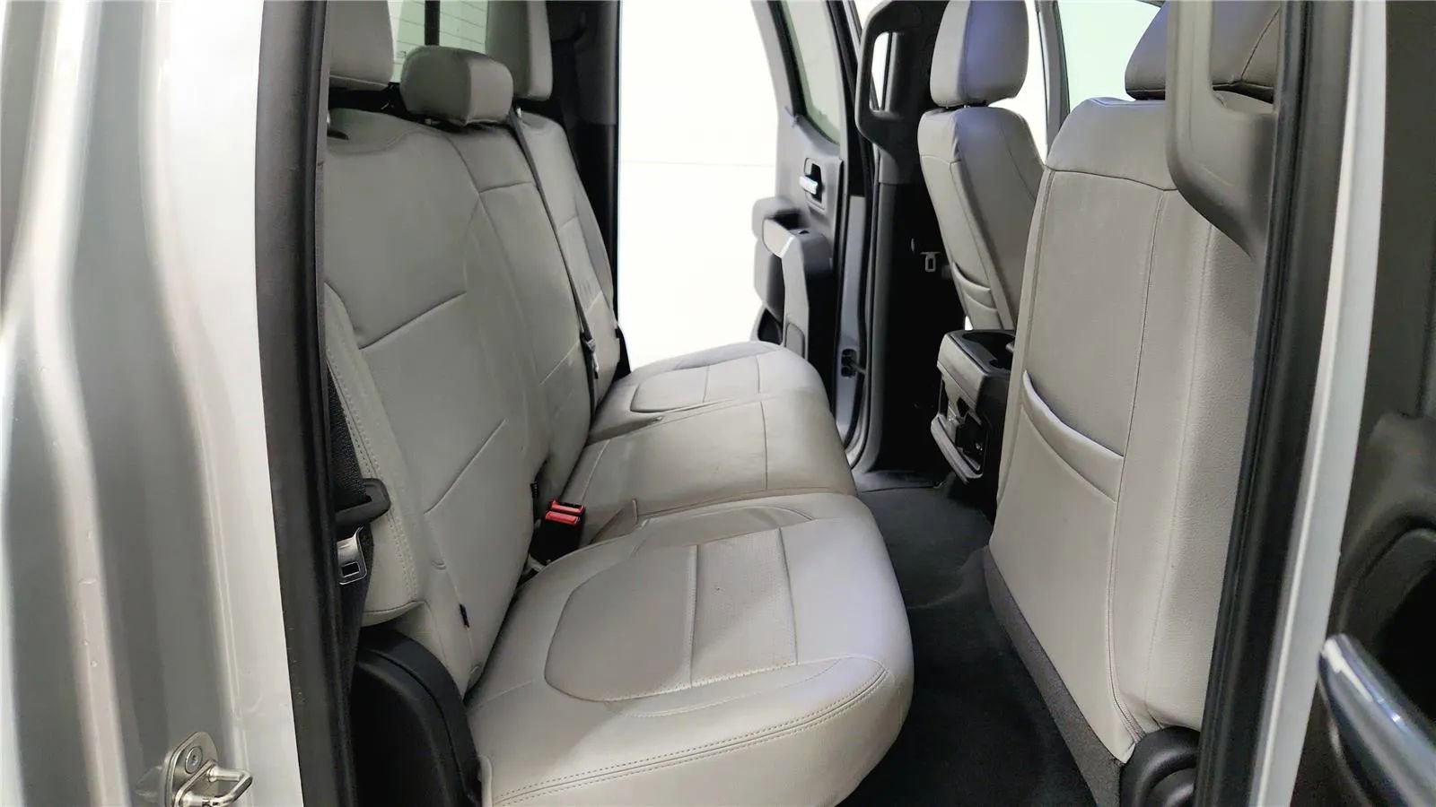 Used 2019 Chevrolet Silverado 1500 RST w/ All-Star Edition image 36