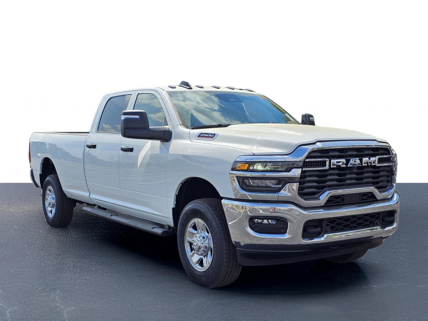 New 2026 RAM 2500 Tradesman AWD/4WD image 5