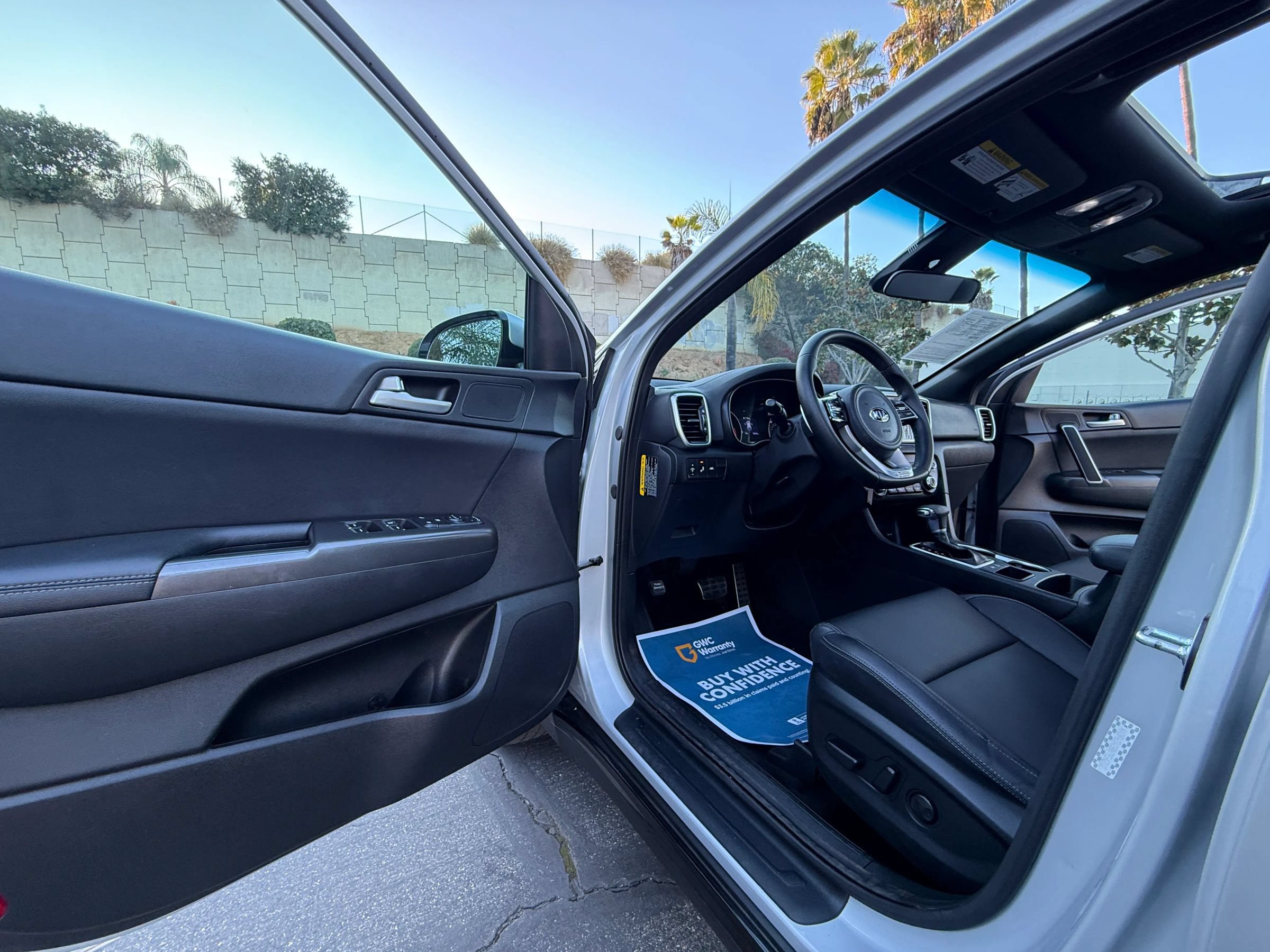 Used 2022 Kia Sportage Nightfall Edition FWD image 12