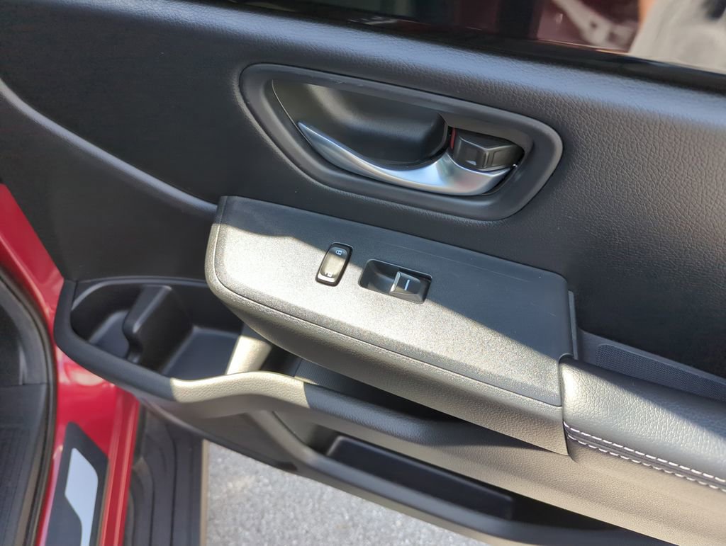 Used 2025 Honda Pilot Touring image 38