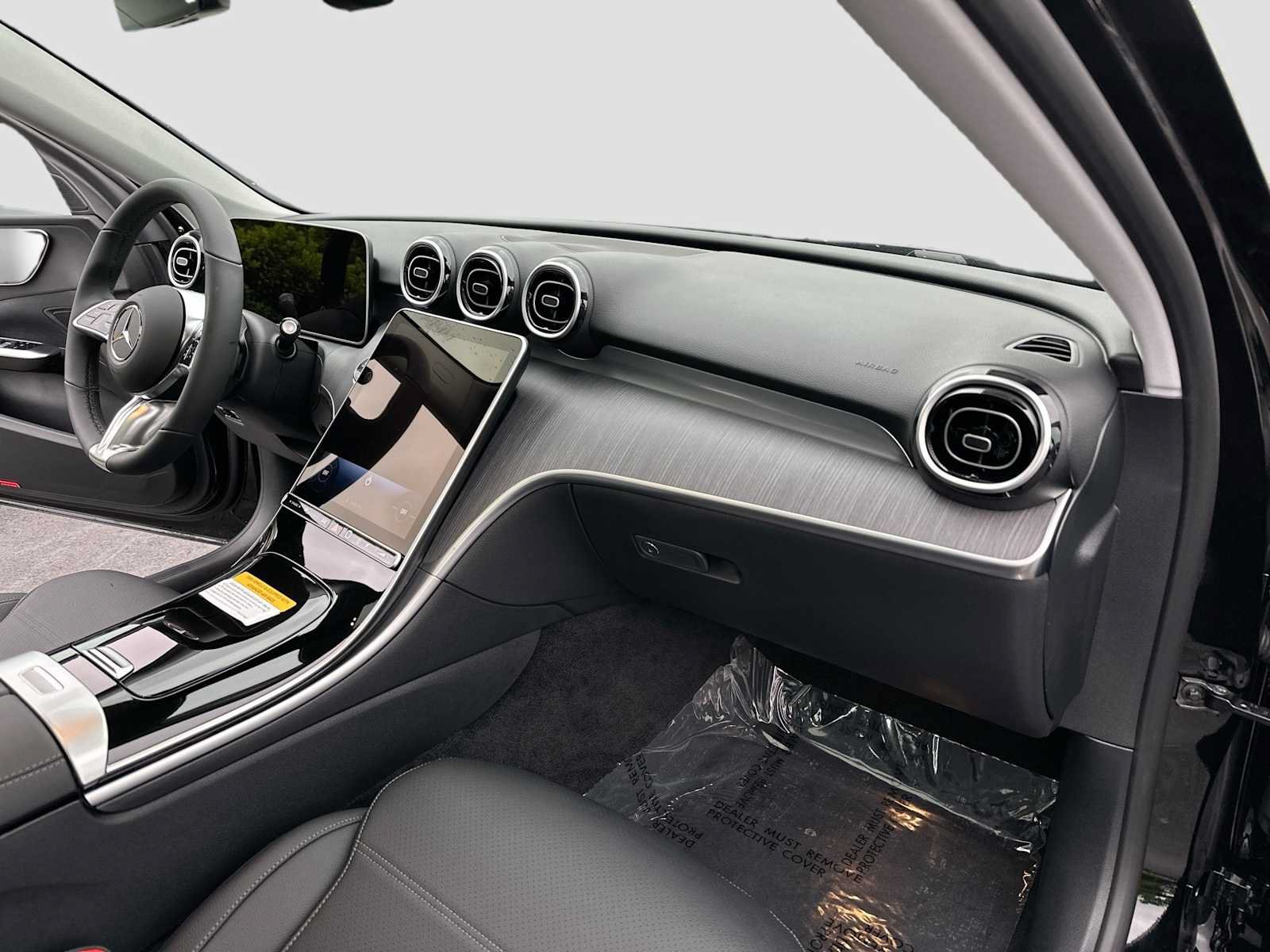 Used 2026 Mercedes-Benz C 300 4MATIC Sedan image 29