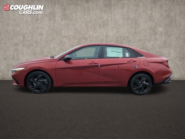 New 2026 Hyundai Elantra SEL Sport image 5