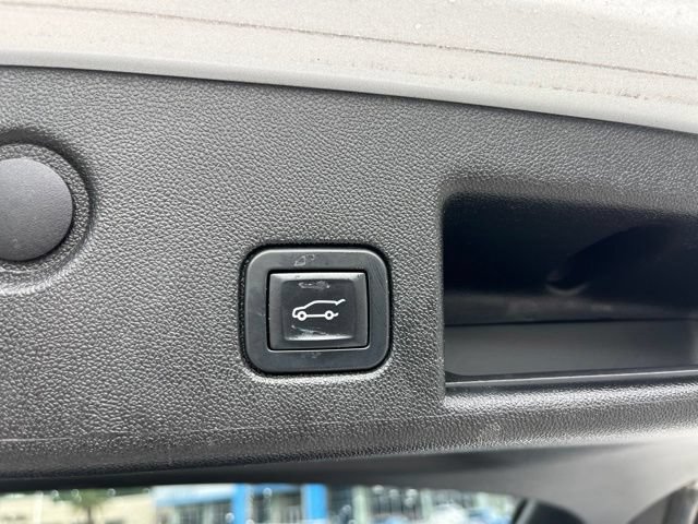 Used 2019 Chevrolet Equinox LT FWD image 7