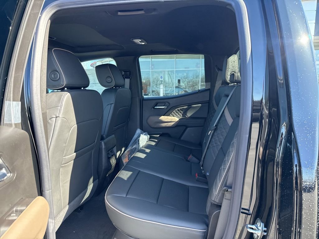 New 2026 GMC Canyon Denali image 10