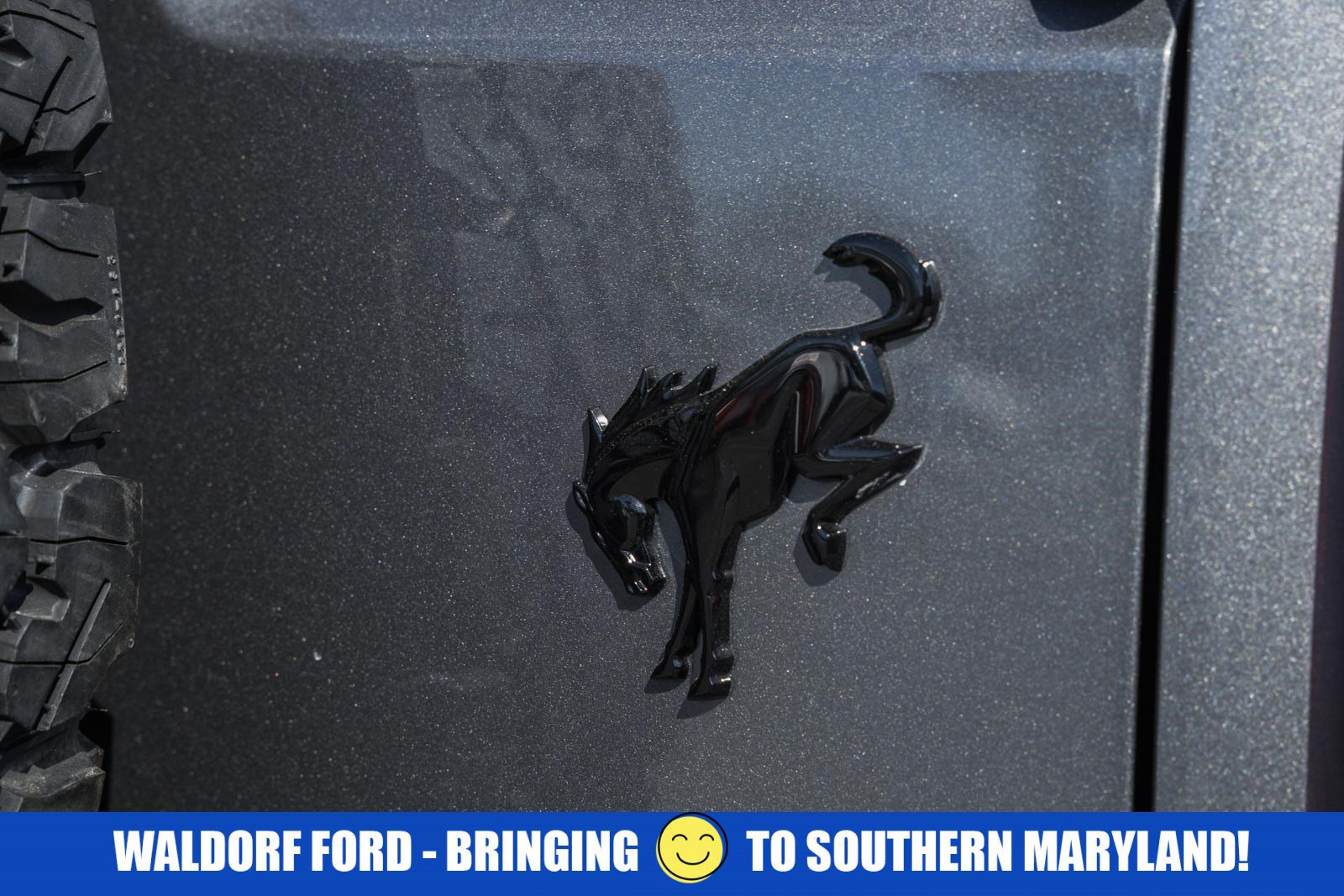 Used 2025 Ford Bronco Badlands image 9