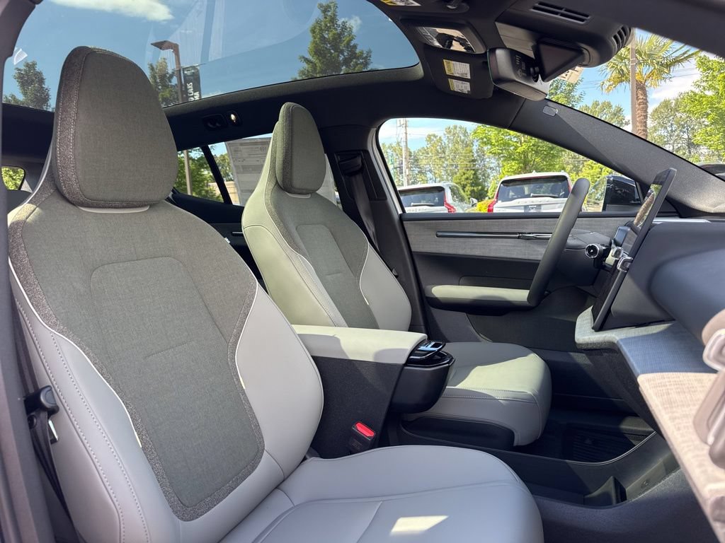 New 2026 Volvo EX30 Plus w/ Protection Package Premier AWD/4WD image 20