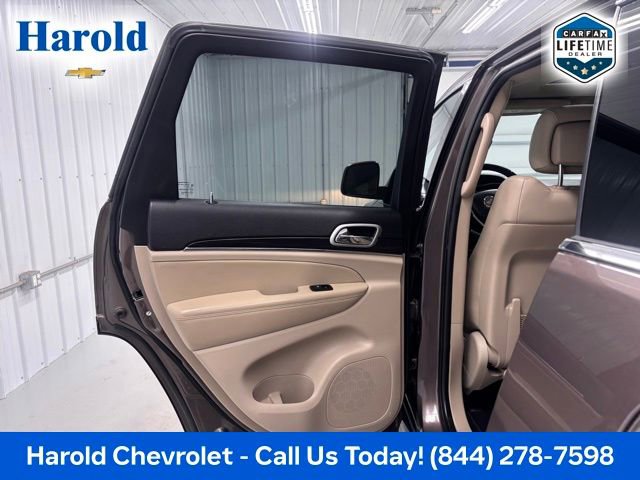 Used 2021 Jeep Grand Cherokee Limited w/ Trailer Tow Group IV image 12