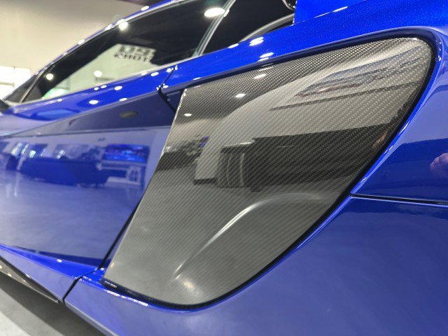 Used 2015 McLaren 650S Spider RWD image 28