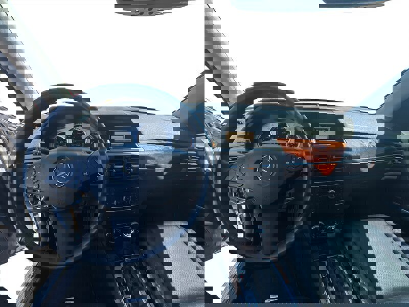 Used 2011 Mercedes-Benz GLK 350 4MATIC image 20