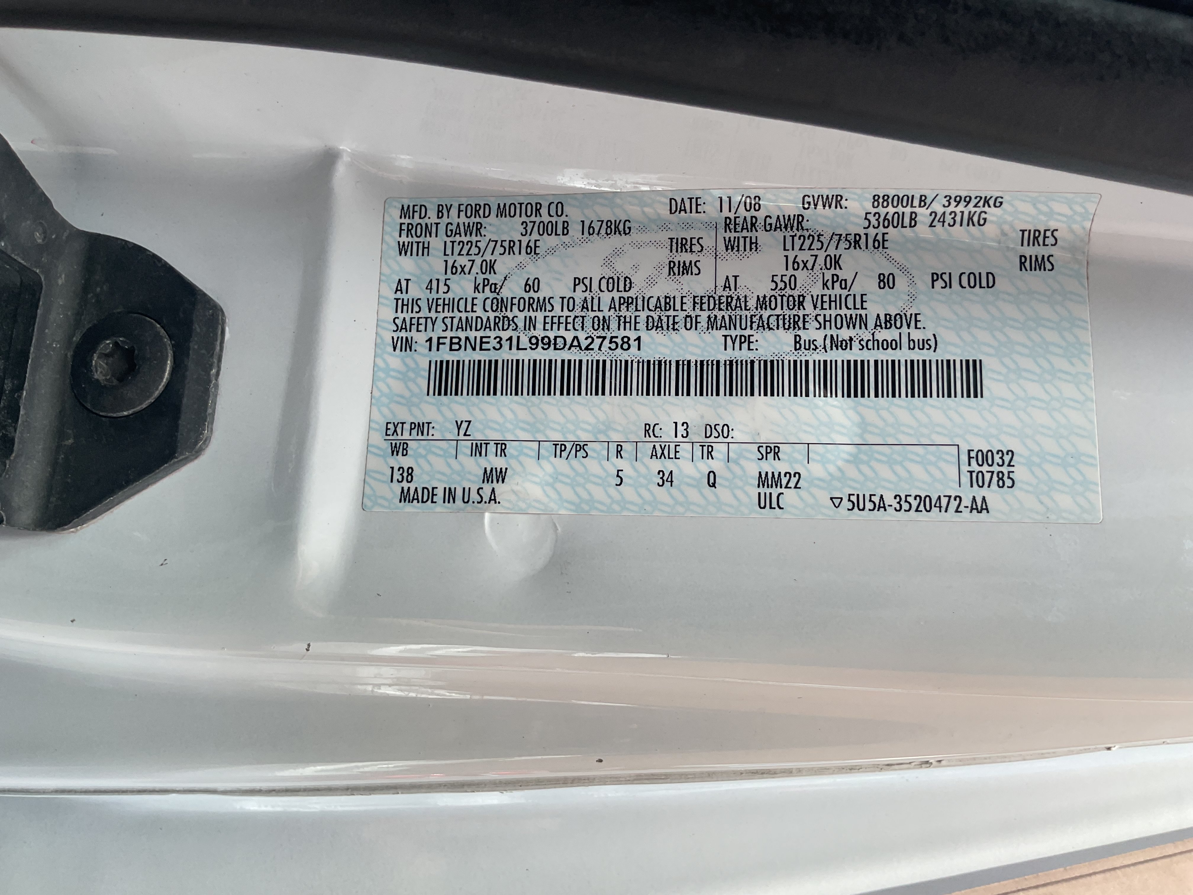 Used 2009 Ford E-350 and Econoline 350 XLT RWD image 14