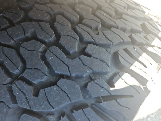 Used 2024 Jeep Wrangler Unlimited Rubicon w/ XTREMEE 35" Tire Package AWD/4WD image 4