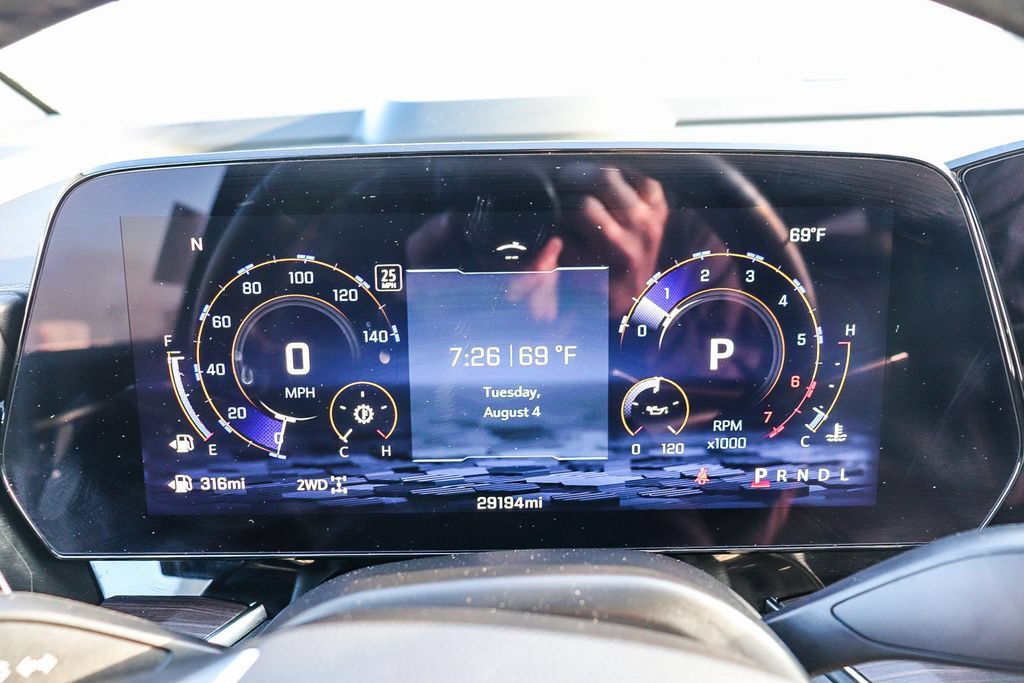 Used 2025 Chevrolet Suburban Z71 AWD/4WD image 27