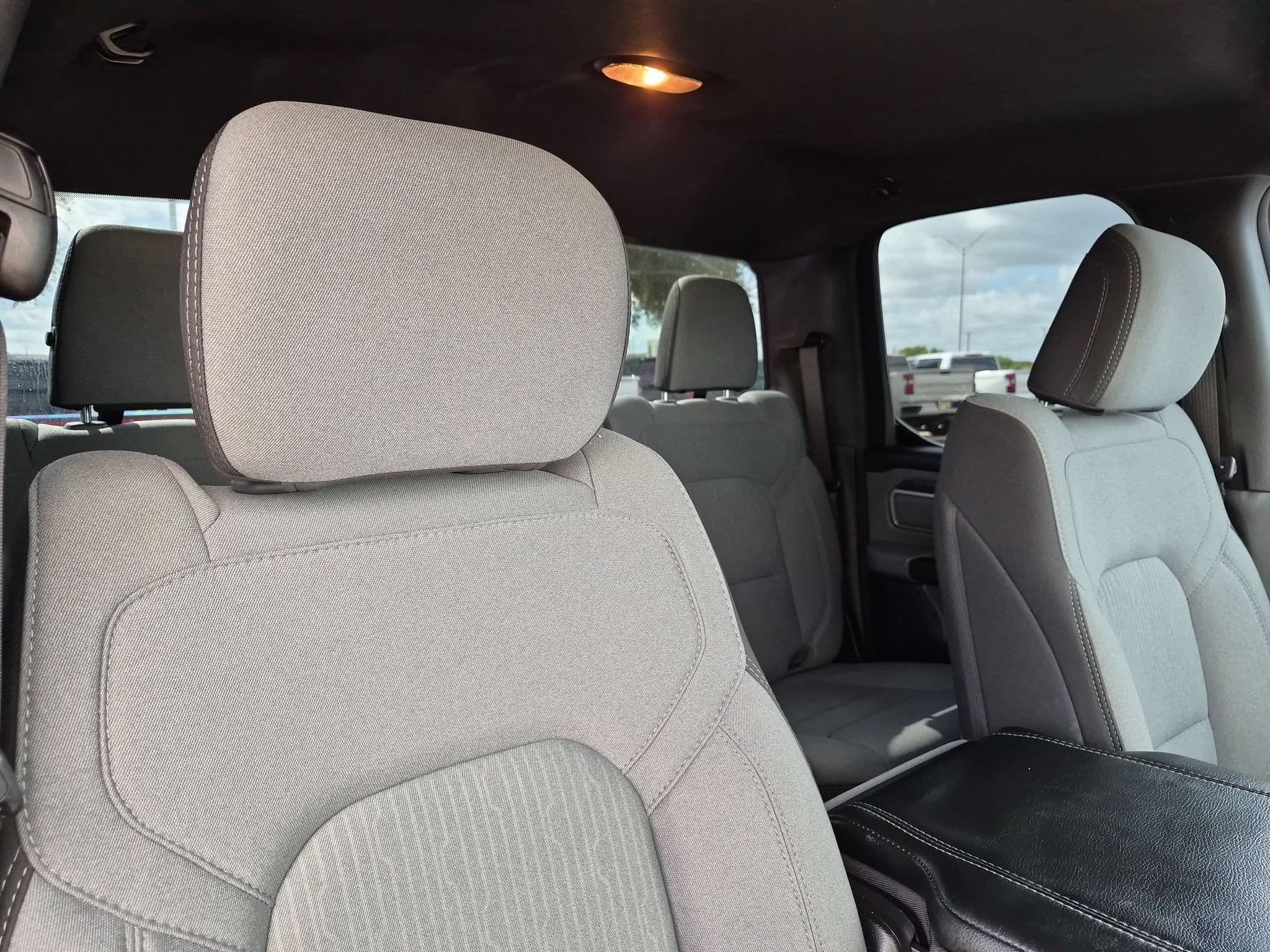 Used 2023 RAM 1500 Big Horn RWD image 32