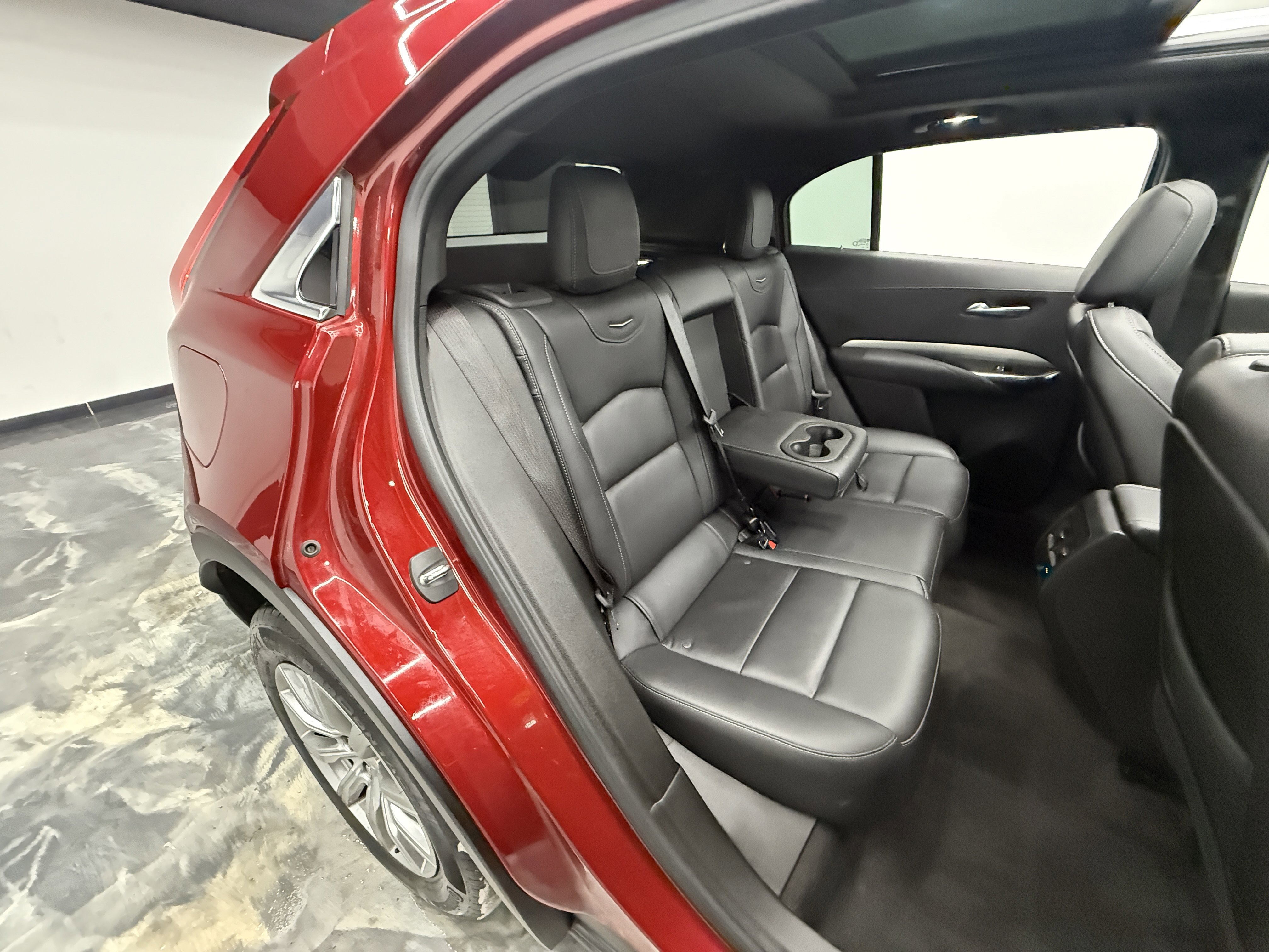 Used 2023 Cadillac XT4 Premium Luxury image 27
