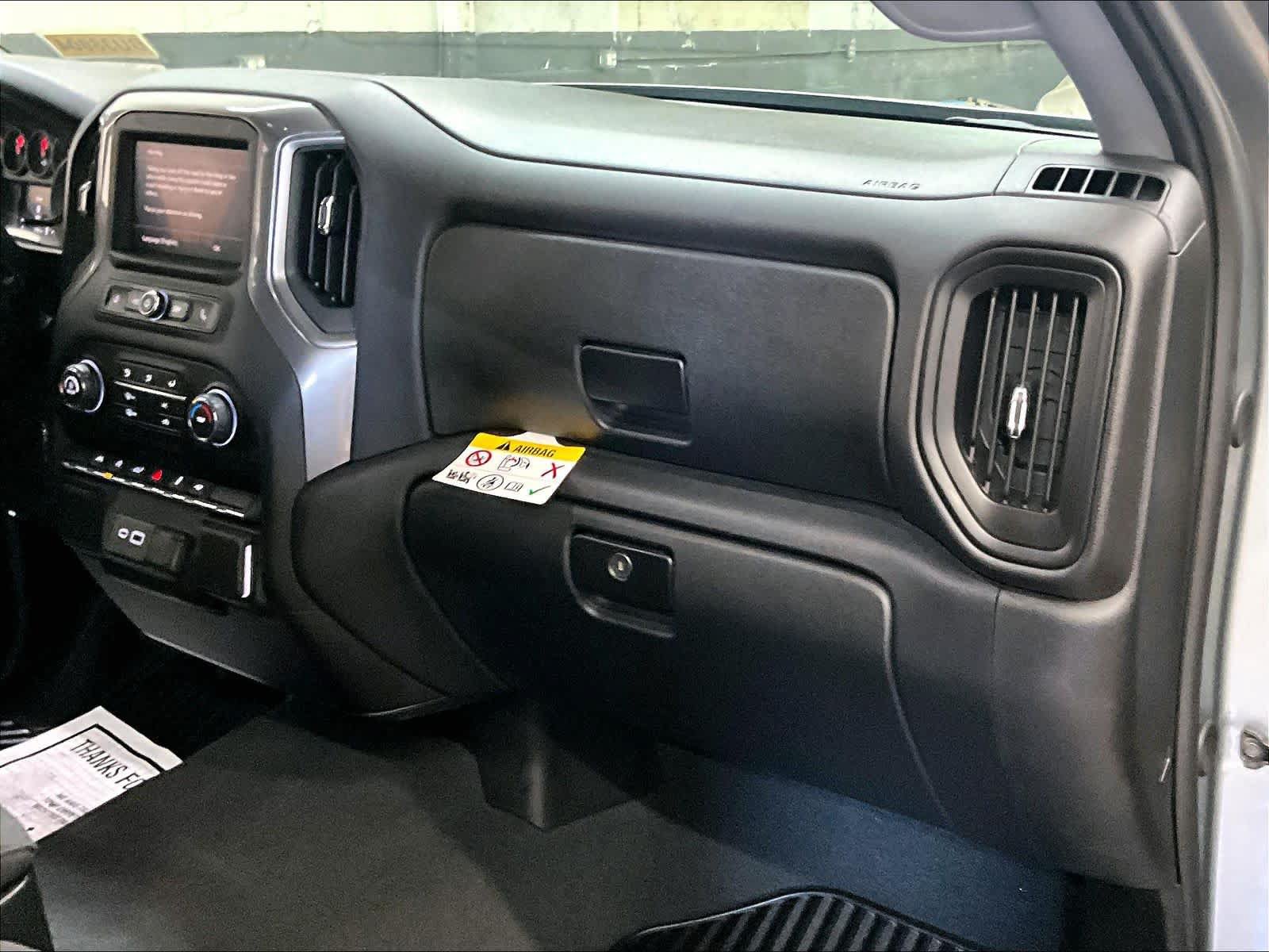 Used 2026 Chevrolet Silverado 1500 Custom RWD image 19