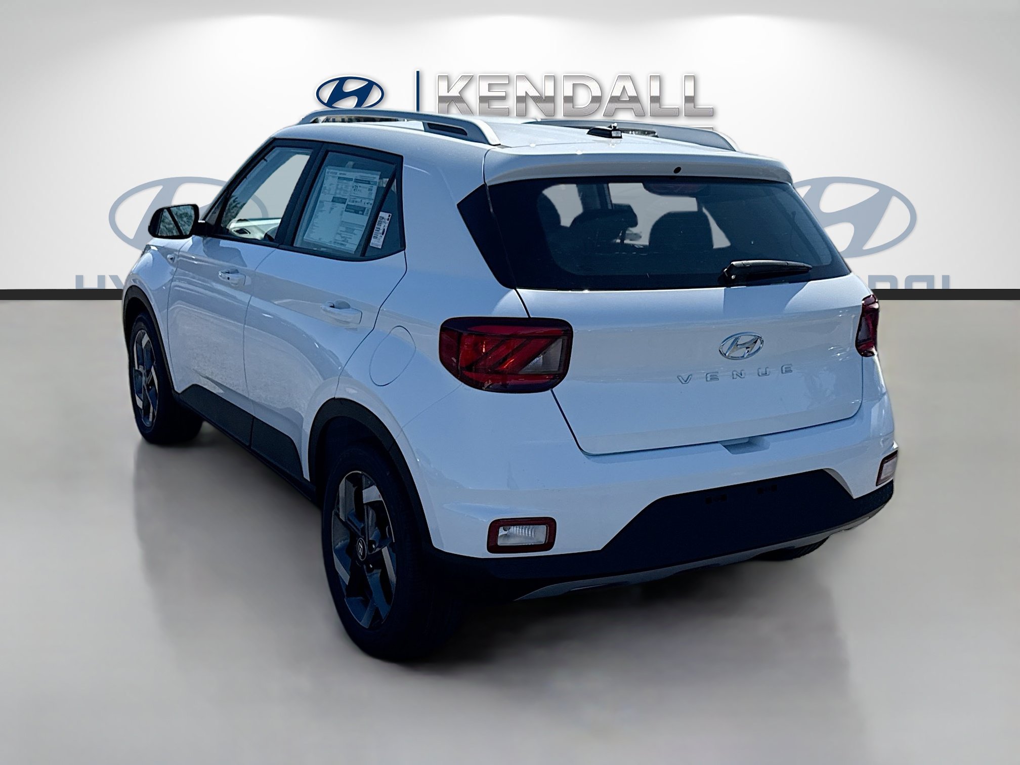 New 2026 Hyundai Venue SEL FWD image 4