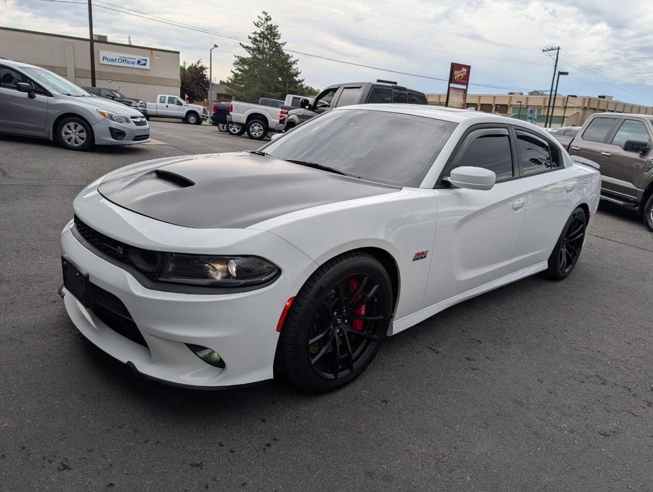 Used 2022 Dodge Charger Scat Pack w/ Dynamics Package RWD image 3