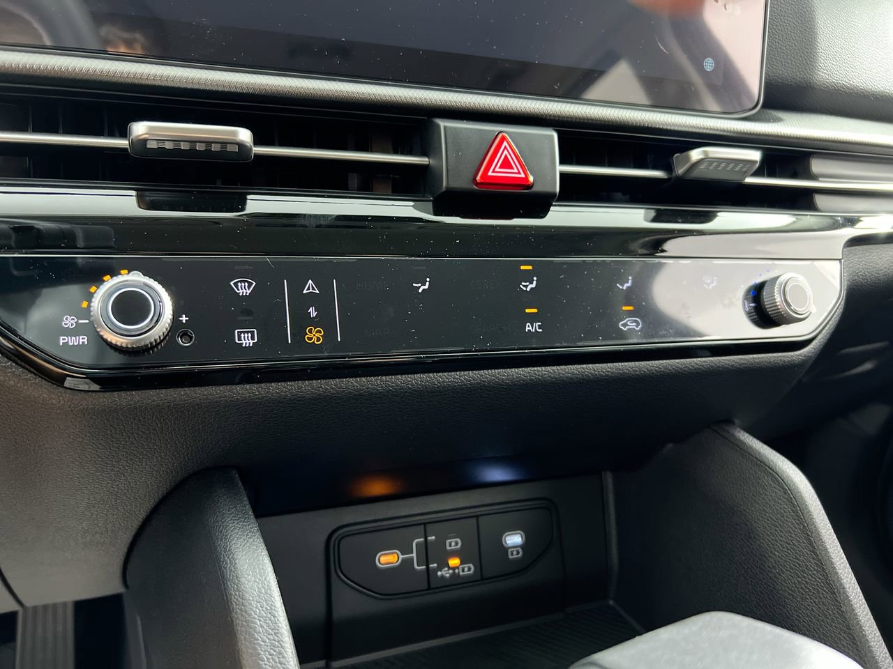 New 2026 Kia Sportage LX image 25