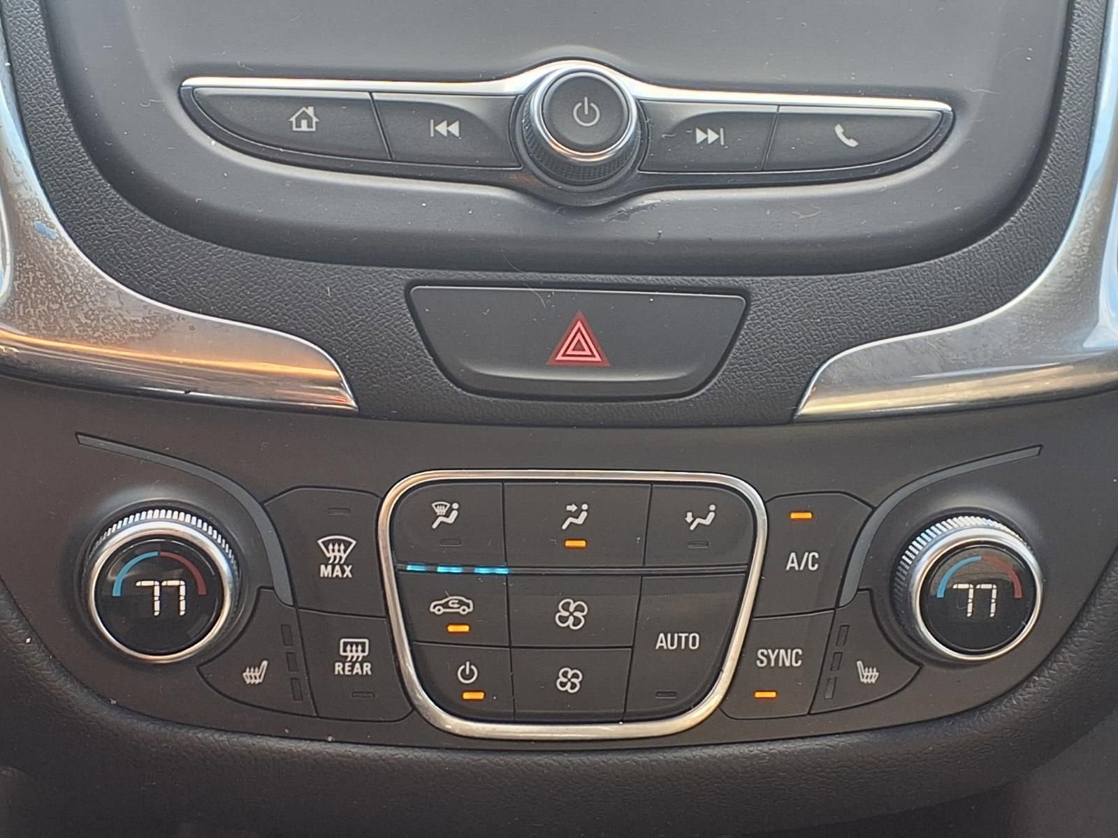 Used 2019 Chevrolet Equinox LT FWD image 5