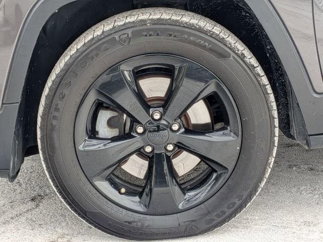 Certified 2017 Jeep Cherokee High Altitude image 35