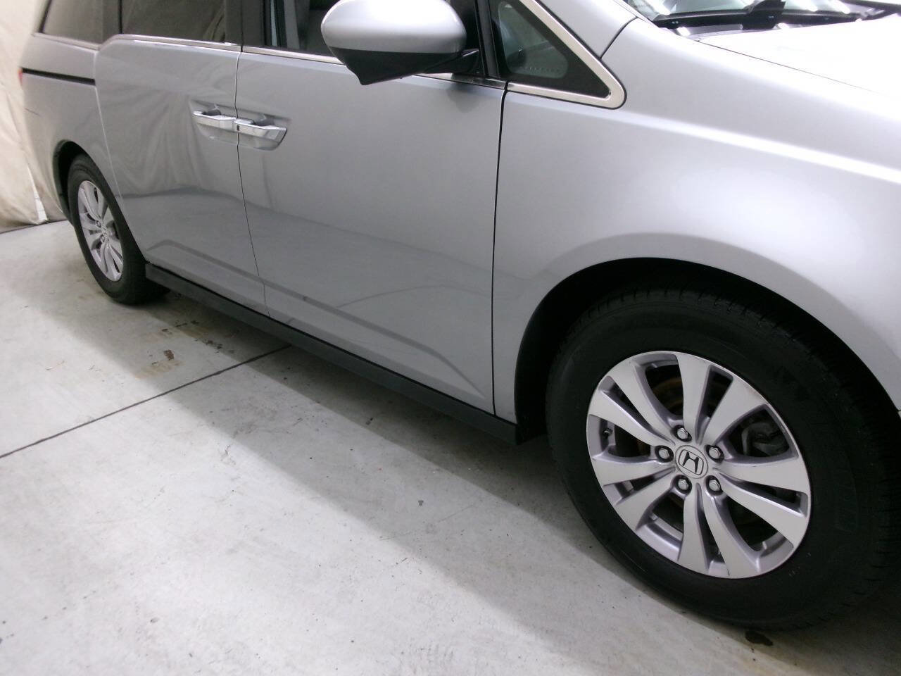 Used 2016 Honda Odyssey EX-L image 9