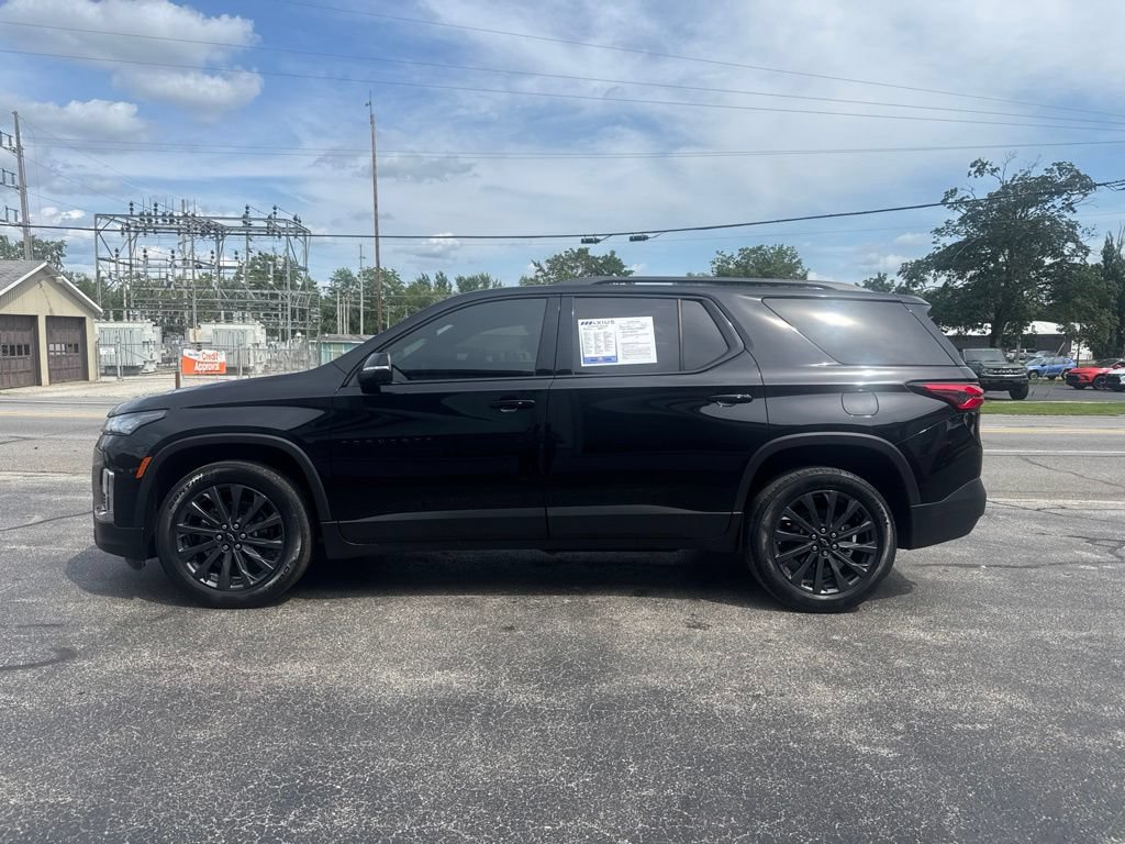 Used 2023 Chevrolet Traverse RS w/ LPO, Floor Liner Package FWD image 4