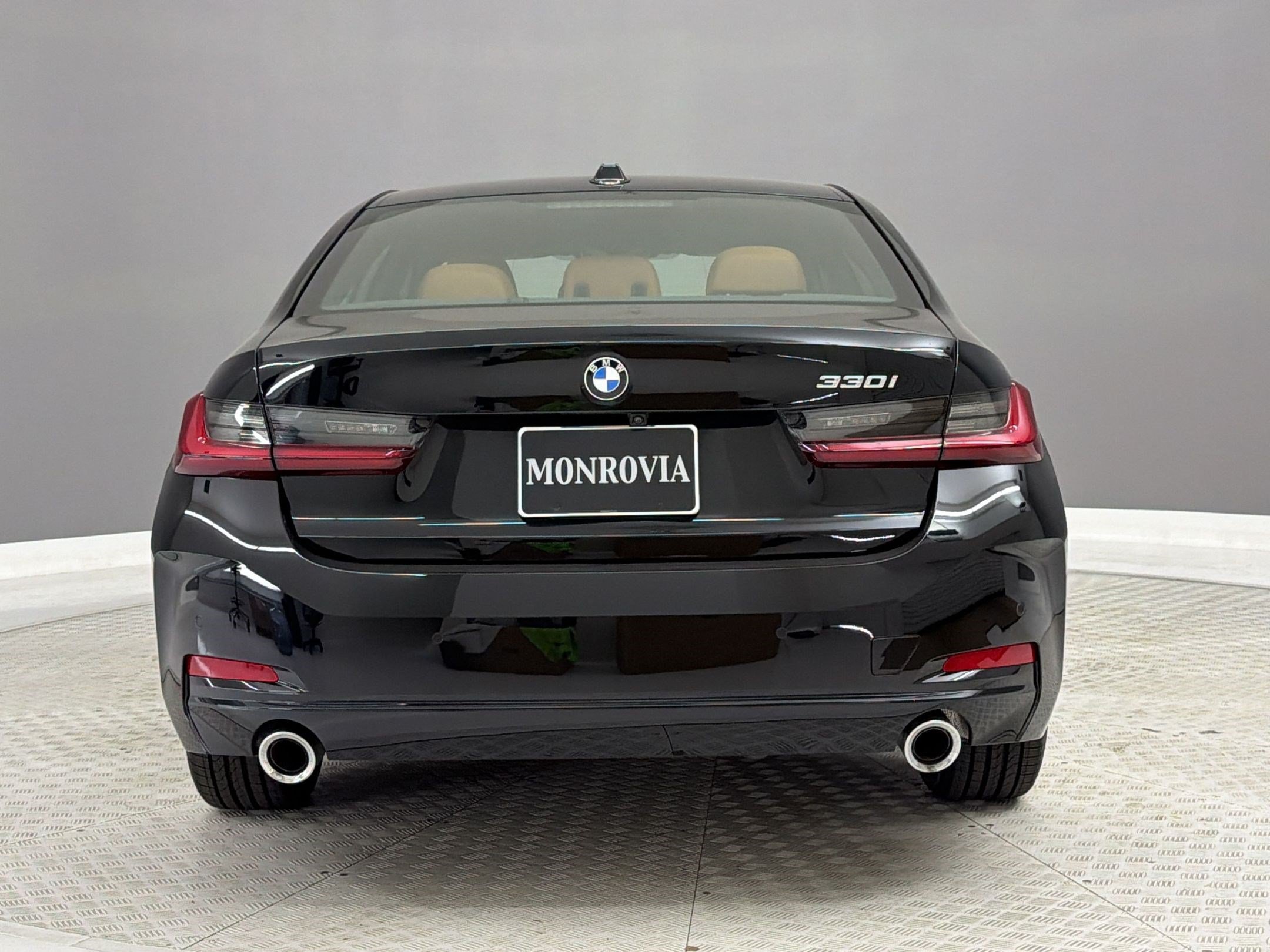 Used 2023 BMW 330i Sedan w/ Driving Assistance Package RWD image 10