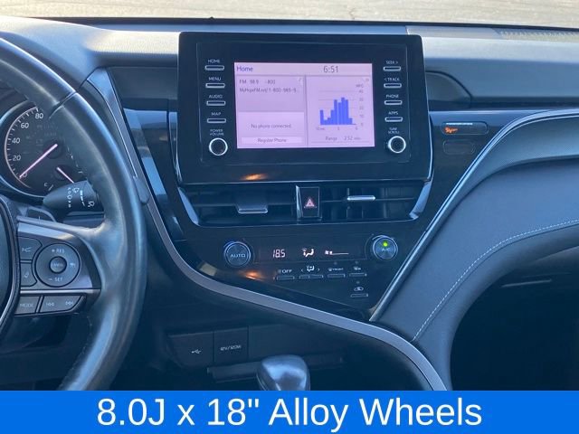 Used 2023 Toyota Camry SE image 8