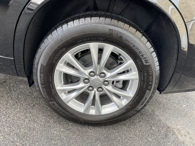 Used 2025 Cadillac XT6 Luxury w/ LPO, Floor Liner Package AWD/4WD image 20