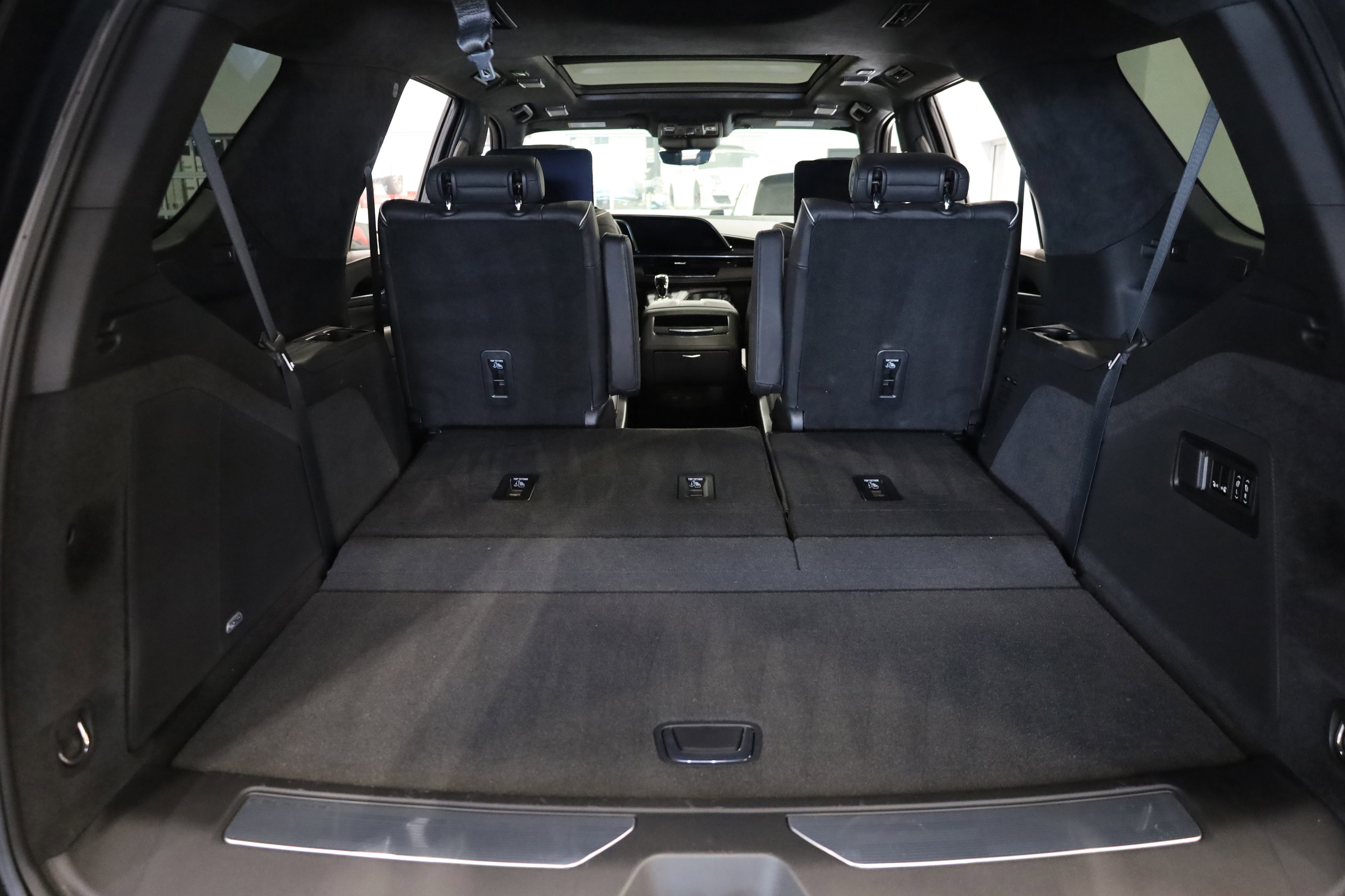 Used 2023 Cadillac Escalade V image 7